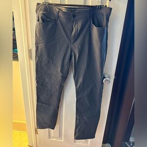 Grey DKNY men’s dress/travel pants.